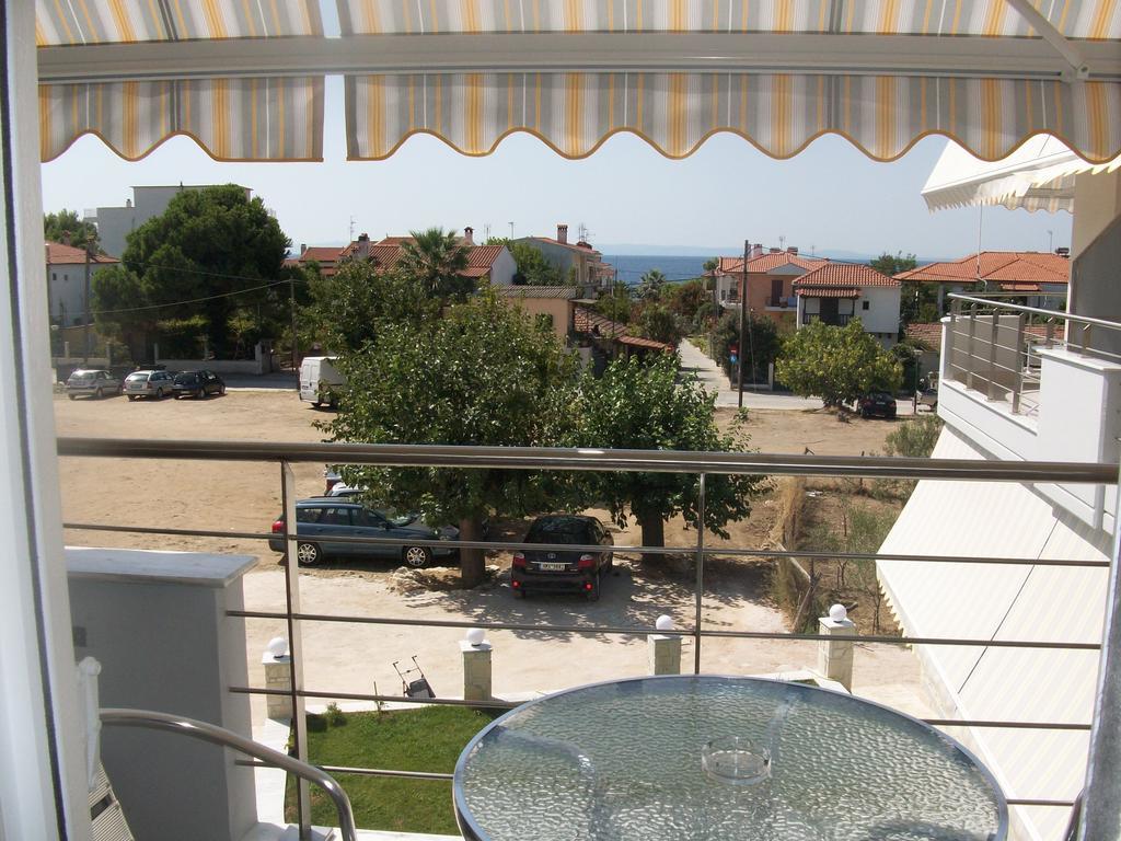 Mavridis Rooms Νικήτη Δωμάτιο φωτογραφία